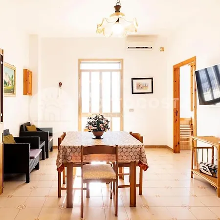 Hibiscus Flat - Apartman *